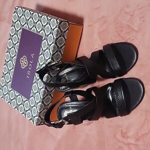 Isola Falmouth Black Leather Strappy Chunky 3.5"Heel Sandals - Size 8.5